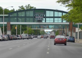 Republican state AGs challenge new US fuel economy rules | WSAU News/Talk 550 AM · 99.9 FM