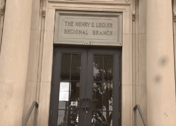 West Garfield Park library offering mental health services – NBC Chicago