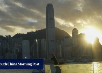 Hong Kong set to post growth for second quarter, as exports expand 12.5%
