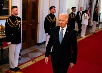 Biden faces growing political crisis over response to debate performance