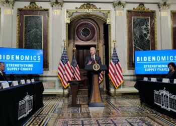 Democrats fear Biden drama may squander goldilocks economy