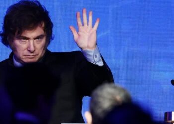 Live news: Argentina’s economy expands for first time under Milei - Financial Times