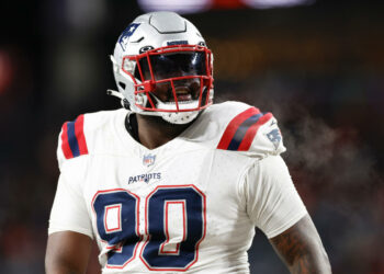 New England Patriots DT Christian Barmore diagnosed with blood clots