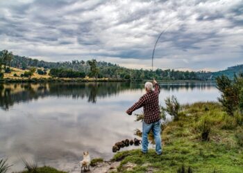 Stream Explorers: Free Stream Ecology and Fly-Fishing Program for Middle School Students