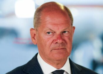 Germany freezes military aid for Ukraine leaving Kyiv facing air strikes | World | News