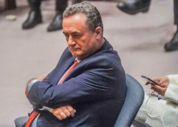 Politics: Israel's Foreign Minister: Hamas will pay price for murder of hostages