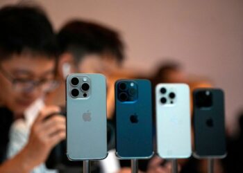 New iPhone will use Arm’s chip technology for AI, FT reports
