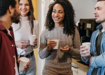 How to Combat Workplace Loneliness and Foster Belonging: The Ultimate Secret Ingredient