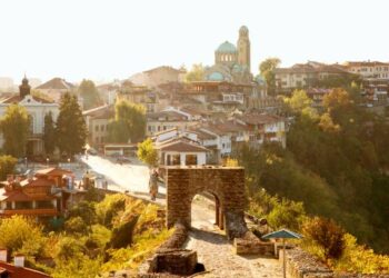 Transforming Spaces: The Rise of Ecological Architecture in Portugal