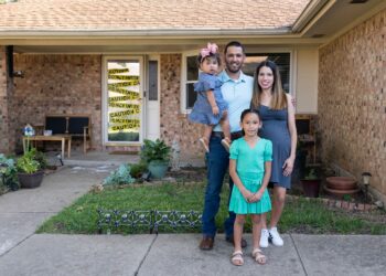 Throwback to the ’90s: A Westpark Family Embraces Nostalgia in the Heart of Benbrook