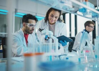 Revolutionizing Drug Discovery: How AI and Bioengineering are Powering the Next Wave of Startups