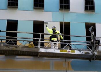 US Economy Soars: 254,000 New Jobs Created Last Month!