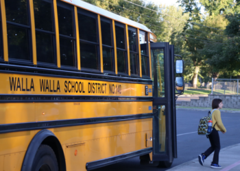 Get Ready to Roll: Electric School Buses Make Their Grand Debut in Walla Walla!