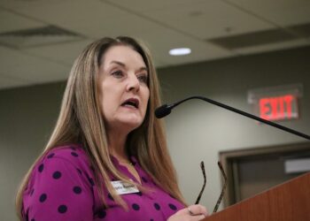 Environmental Commission Takes Bold Stand: Permanent Ban on Hog Farms in Buffalo River Watershed Sparks Ongoing Battle