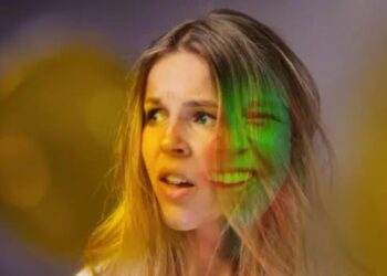 Unlocking the Mystery: Why Schizophrenic Patients Hear Voices – New Study Reveals Insights