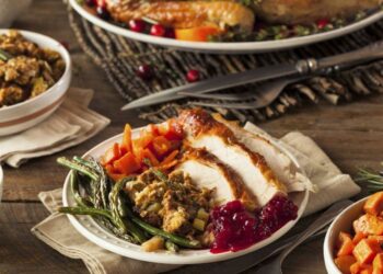 Slash Food Waste This Holiday Season: A Call to Action for Washingtonians!