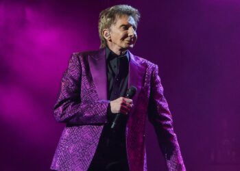 Barry Manilow Sets the Stage for an Unforgettable Lifetime Residency at Westgate Las Vegas!